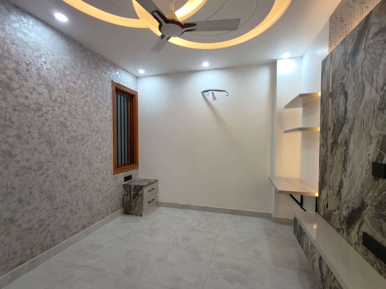 Premium 4 BHK Builder Floor for Sale in Bhagbati Extension Dwarka Mor in Bhagbati extension Dwarka mor